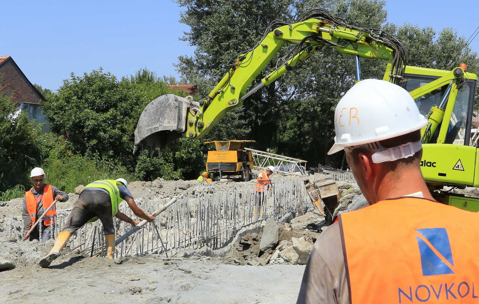 Vesić: Građani na levoj obali Dunava konačno dobijaju kanalizaciju