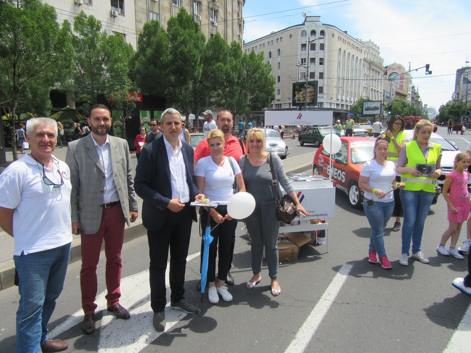 Mladenović: Kompanija „Dukati komponenti“ donirala Beogradu dva električna bicikla